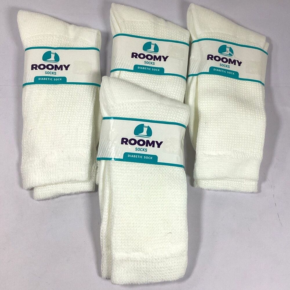 Roomy Diabetic Sock Lot Of 4 Pair Mens Size 6-8 White Crew Stretch Tops USA New